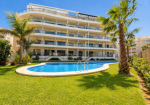 apartamento exquisito piscina 1