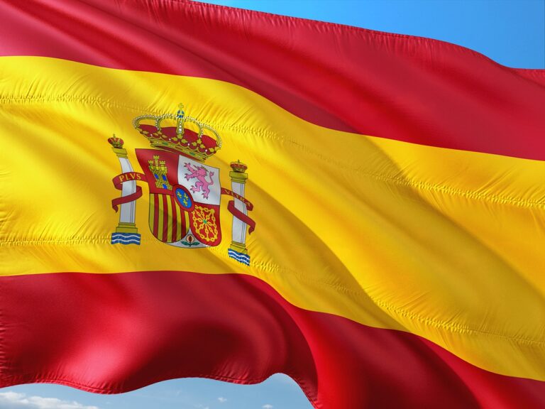 New Measures for Travelers Under Royal Decree 933/2021 and Regulations in the Valencian Community