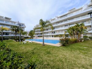 PXL 20260407 1429513462