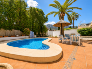 planta baja de villa mediterranea 28